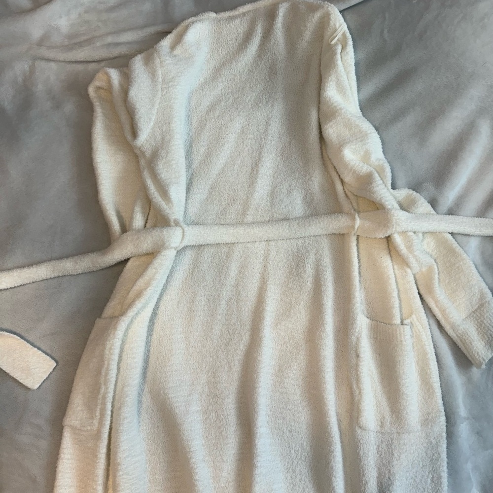 Cozy Robe size small - Picture 3 of 3